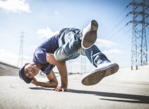  B-boy-breakdance-al-aire-libre